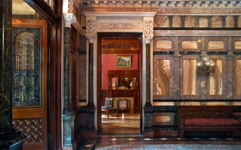 Driehaus Museum, The Main Hall with view to Parlor