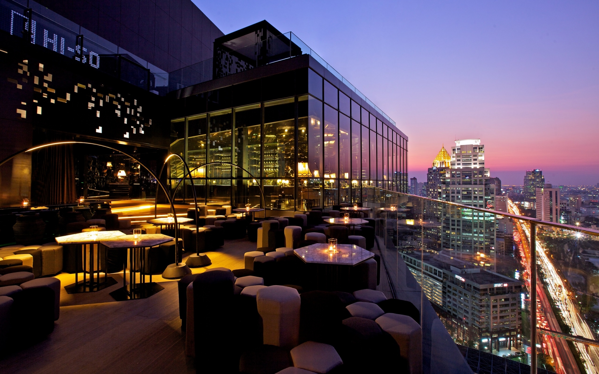 Sofitel SO Bangkok offers several choices for restaurants and bars within the hotel.