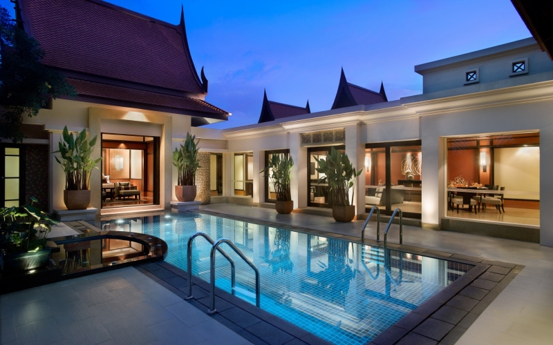 Banyan Tree Features a Two Bedroom and Pool Villa
