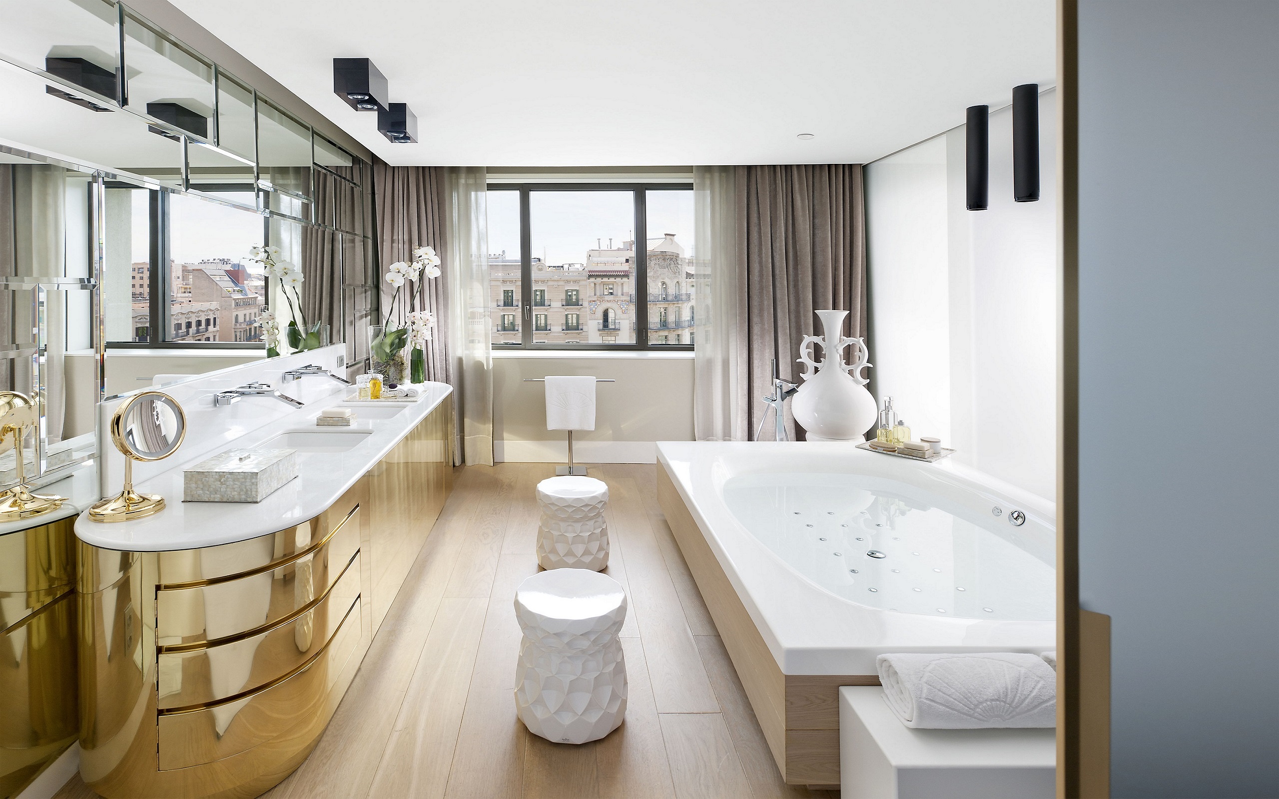 The Barcelona Suite in the Mandarin Oriental Hotel