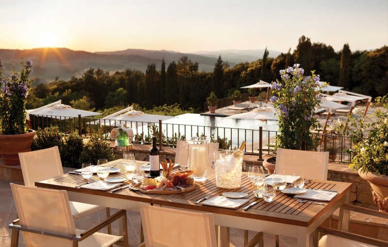 Castello di Casole, Alfresco Dining