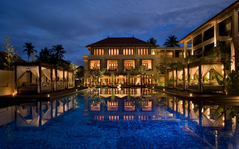/images-articles/20072/box1/1-1-Conrad-Bali-has-reclaimed-its-crown-as-Indonesia-s-Leading-Resort-sm.jpg