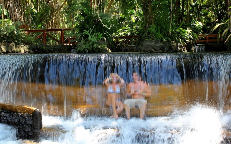 A Taste of Costa Rica and the Grand Spa at Tabacón 