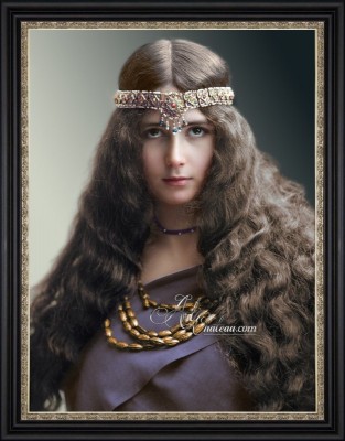 Vintage Art Nouveau Photograph of Cleo de Merode